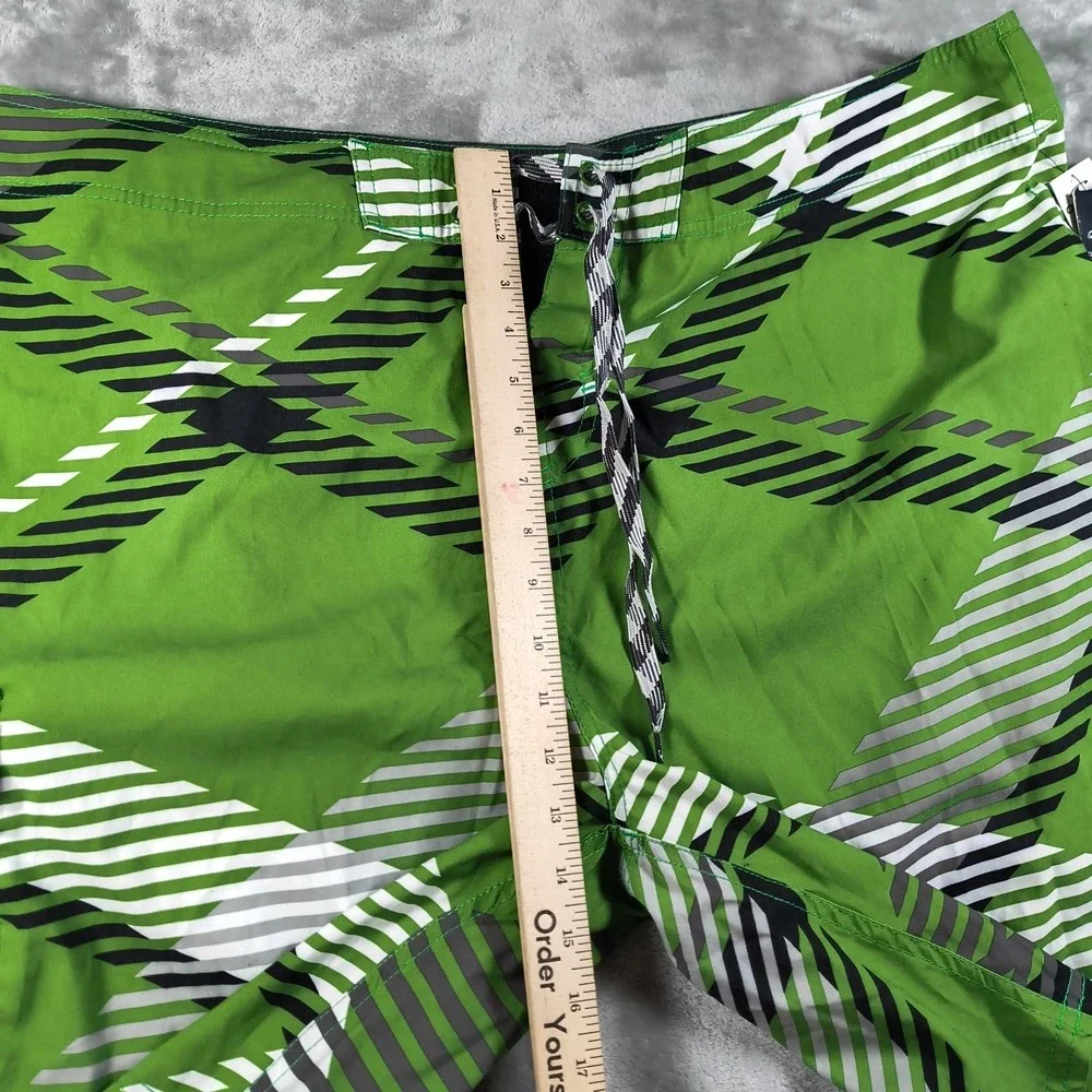 Oneill Board Shorts Mens 42 Green Embroidered‎ Plaid Y2K Swim Trunks Surf New